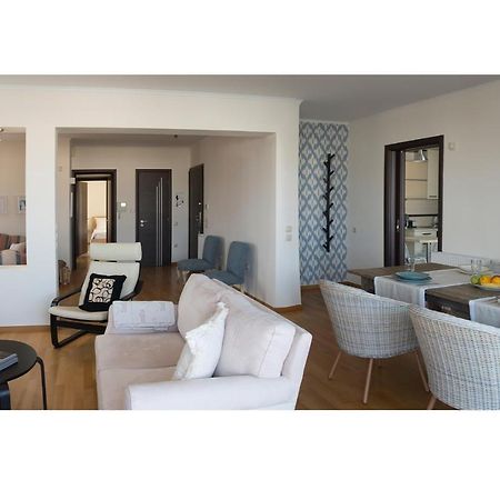Boutique Penthouse Next To Stavros Niarchos Foundation Atenas Exterior foto