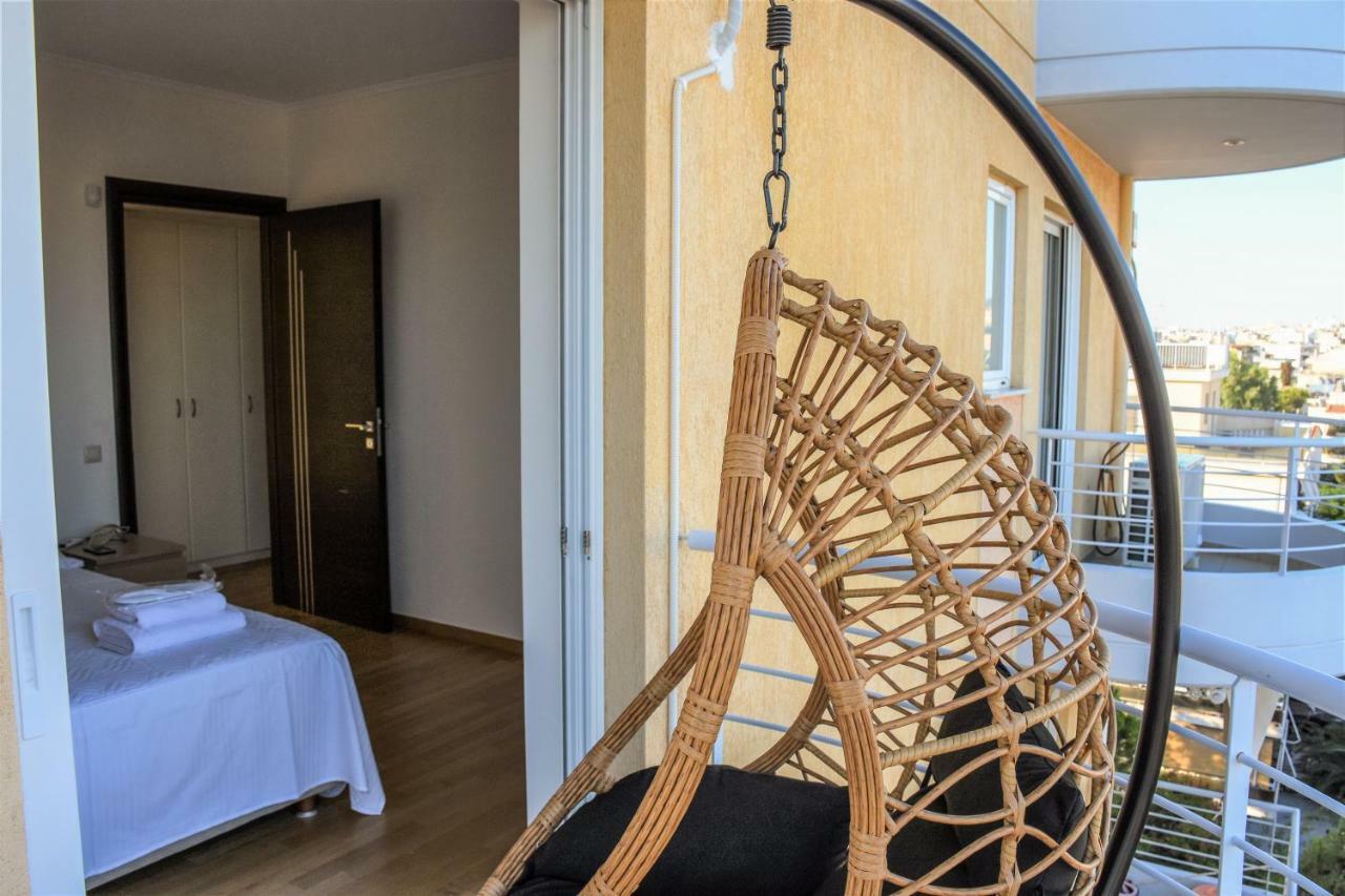 Boutique Penthouse Next To Stavros Niarchos Foundation Atenas Exterior foto