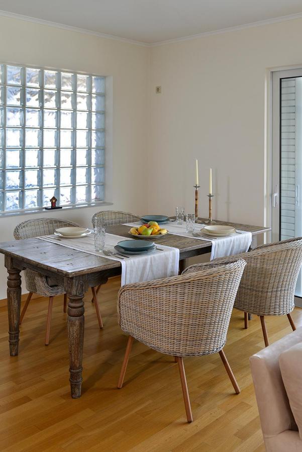 Boutique Penthouse Next To Stavros Niarchos Foundation Atenas Exterior foto