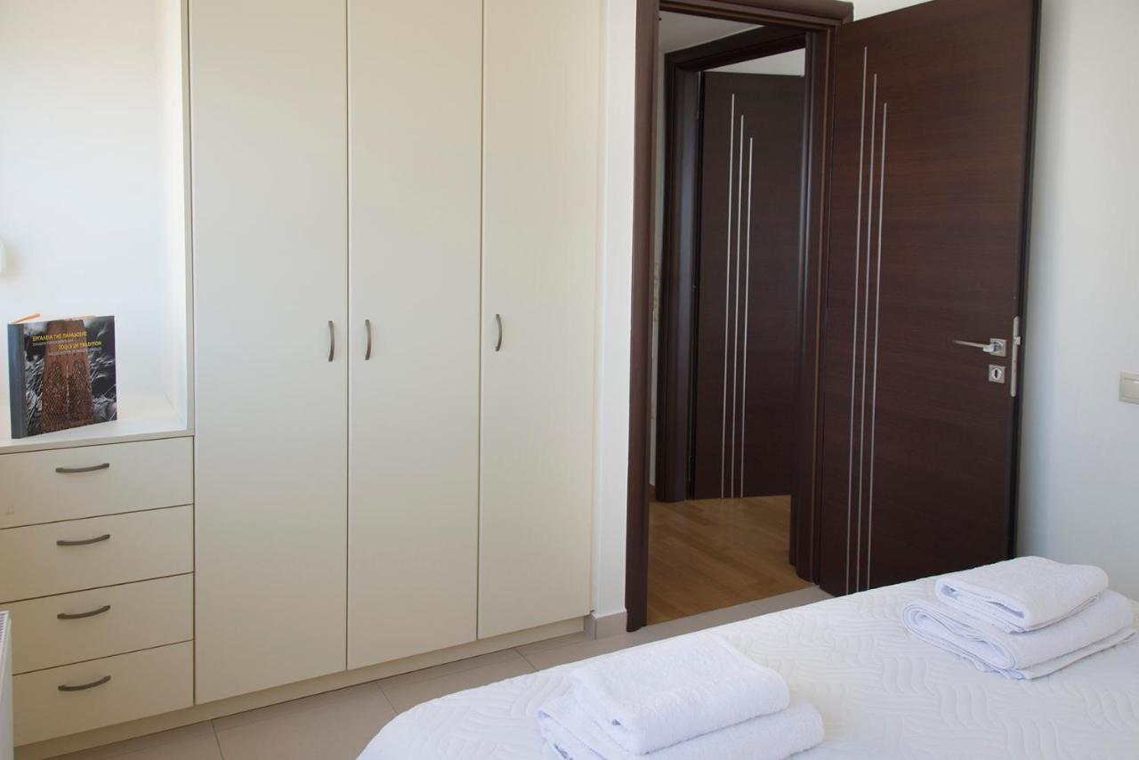 Boutique Penthouse Next To Stavros Niarchos Foundation Atenas Exterior foto